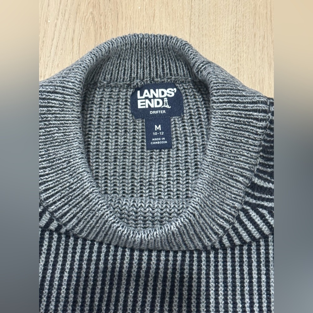 LANDS’ END Women’s Drifter Sweater - Size MD - Picture 2 of 5
